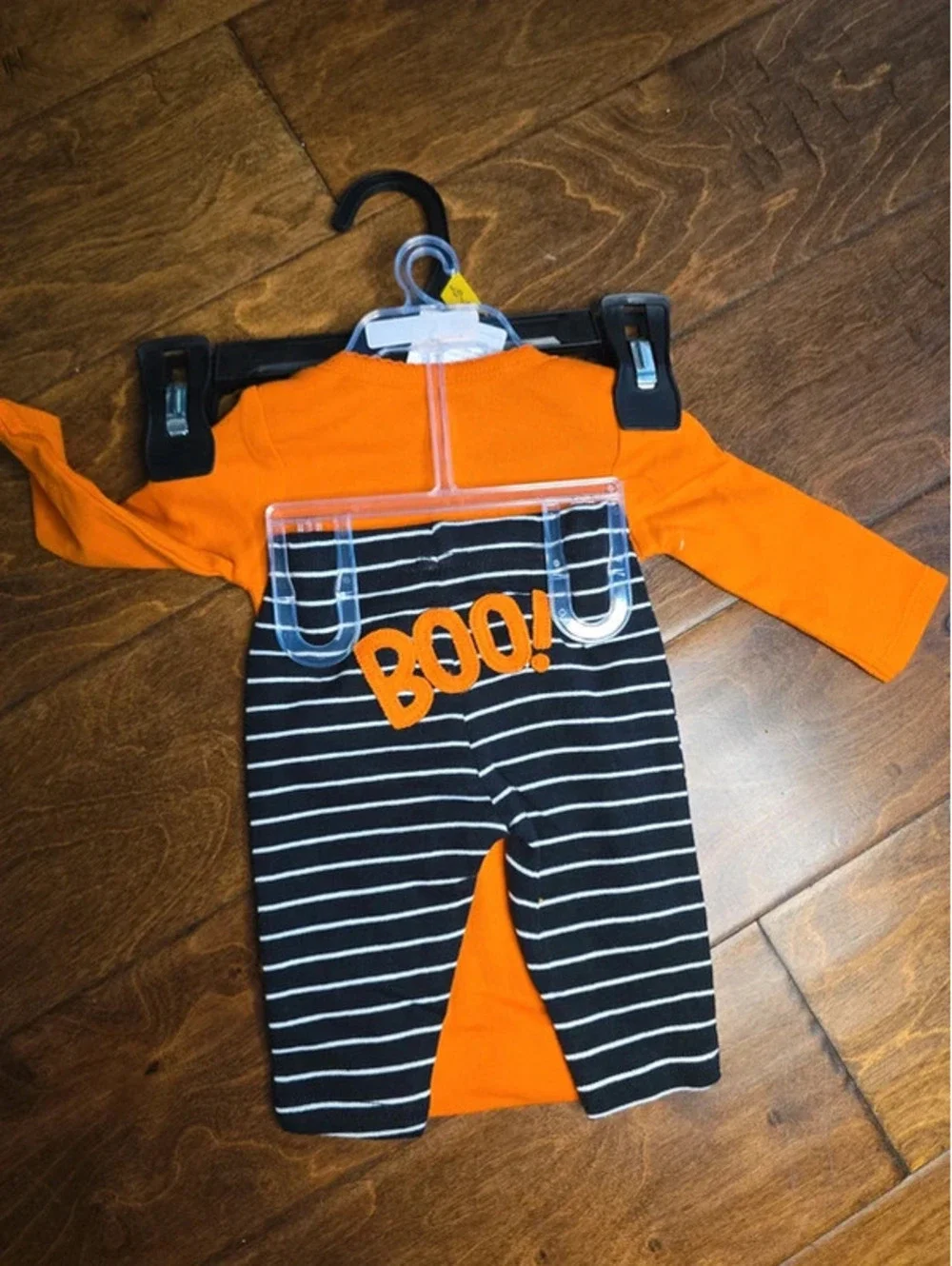 Newborn brand new halloween outfit from carter's item 263G6